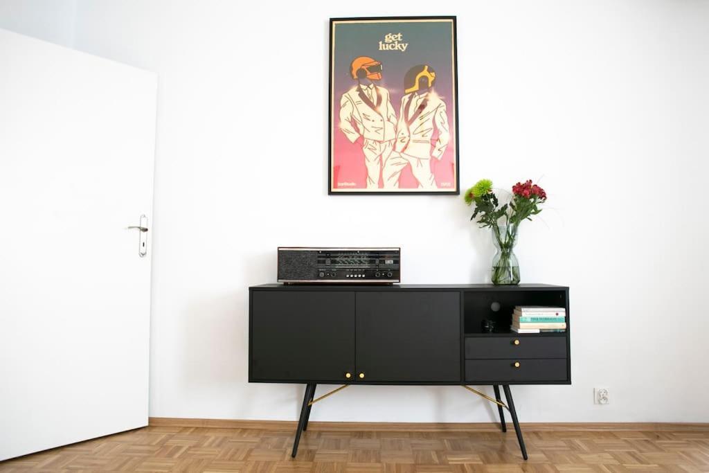 Oomph Warsaw Center Well Designed Apartment With Balcony Eksteriør bilde